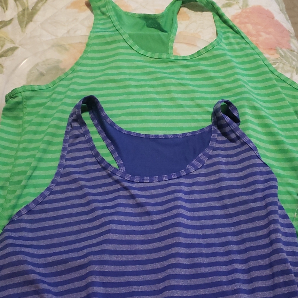 2 bundle performance work out tanks